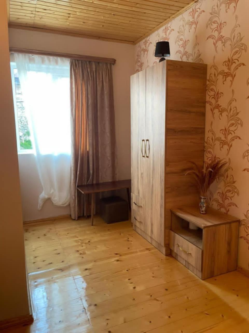 Guest House Nene Mestia Luaran gambar